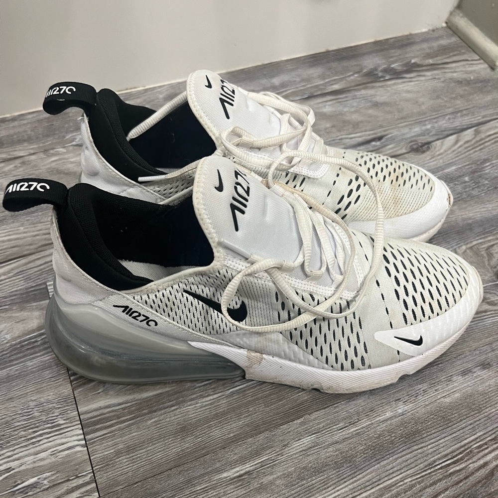 Nike Air Max 270
